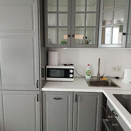Apartament Niedaleko Centrum Warszawy Varsóvia Exterior foto